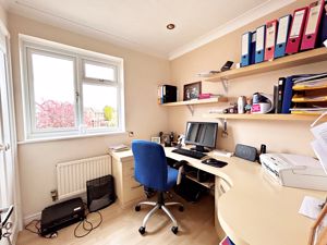 Bedroom- click for photo gallery